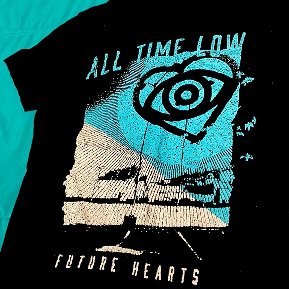 All Time Low Future Hearts shirt - Picture 1 of 2
